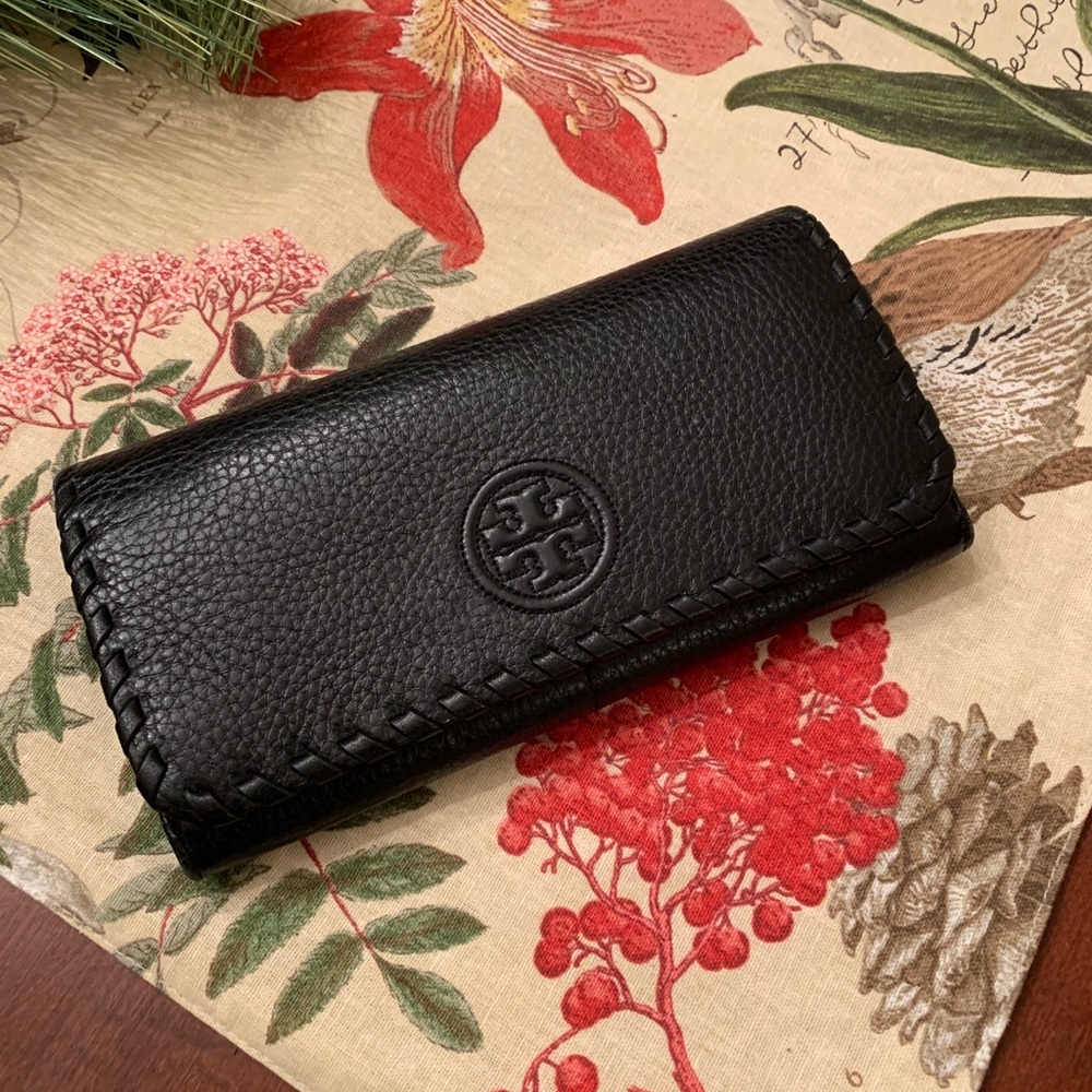 Tory Burch McGraw wallet